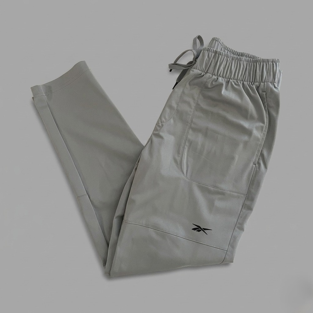Men's Reebok Gray Track Pants M 100% Polyester Drawstring Waist Activewear